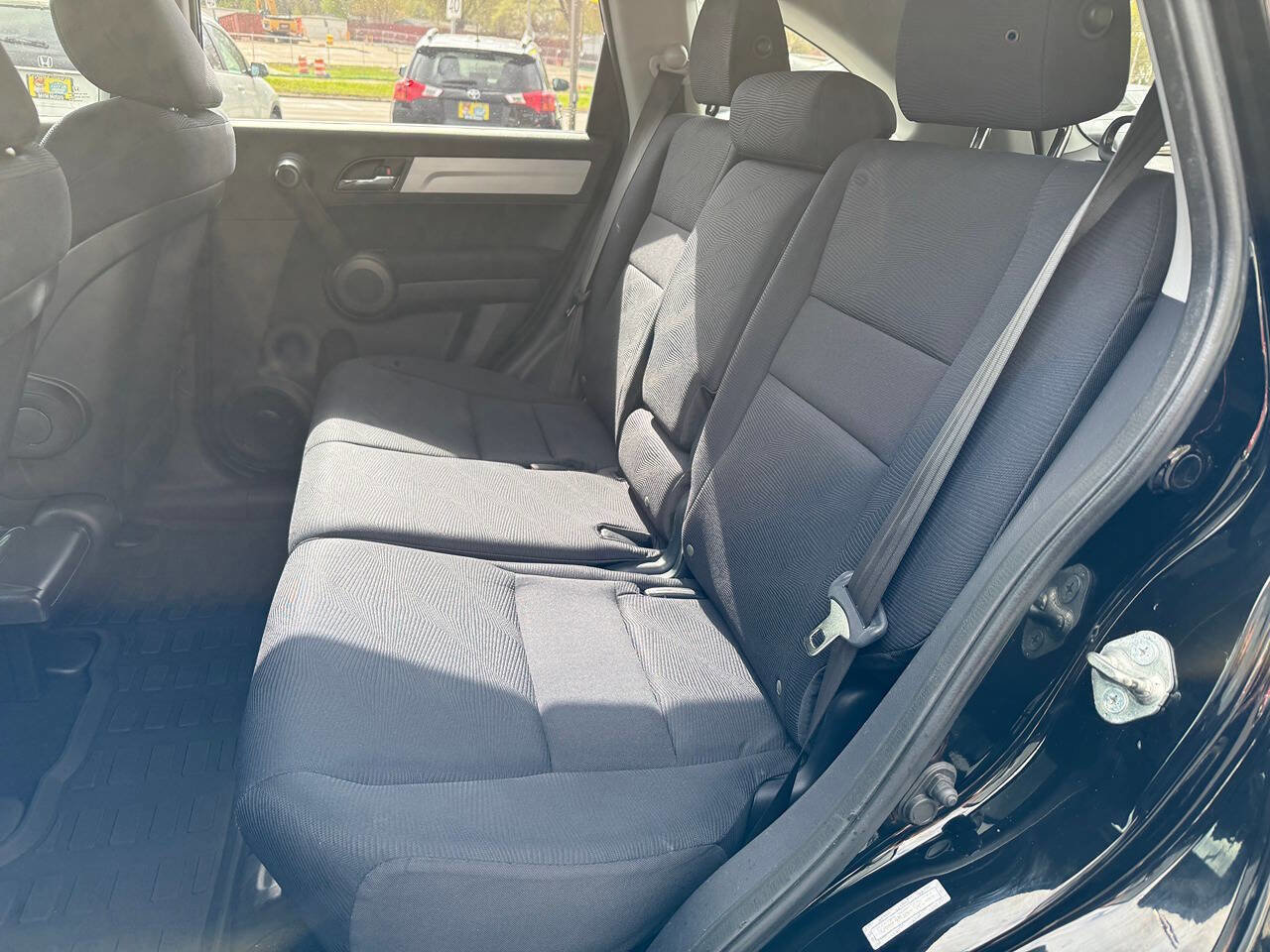 Used 2011 Honda CR-V LX image 61