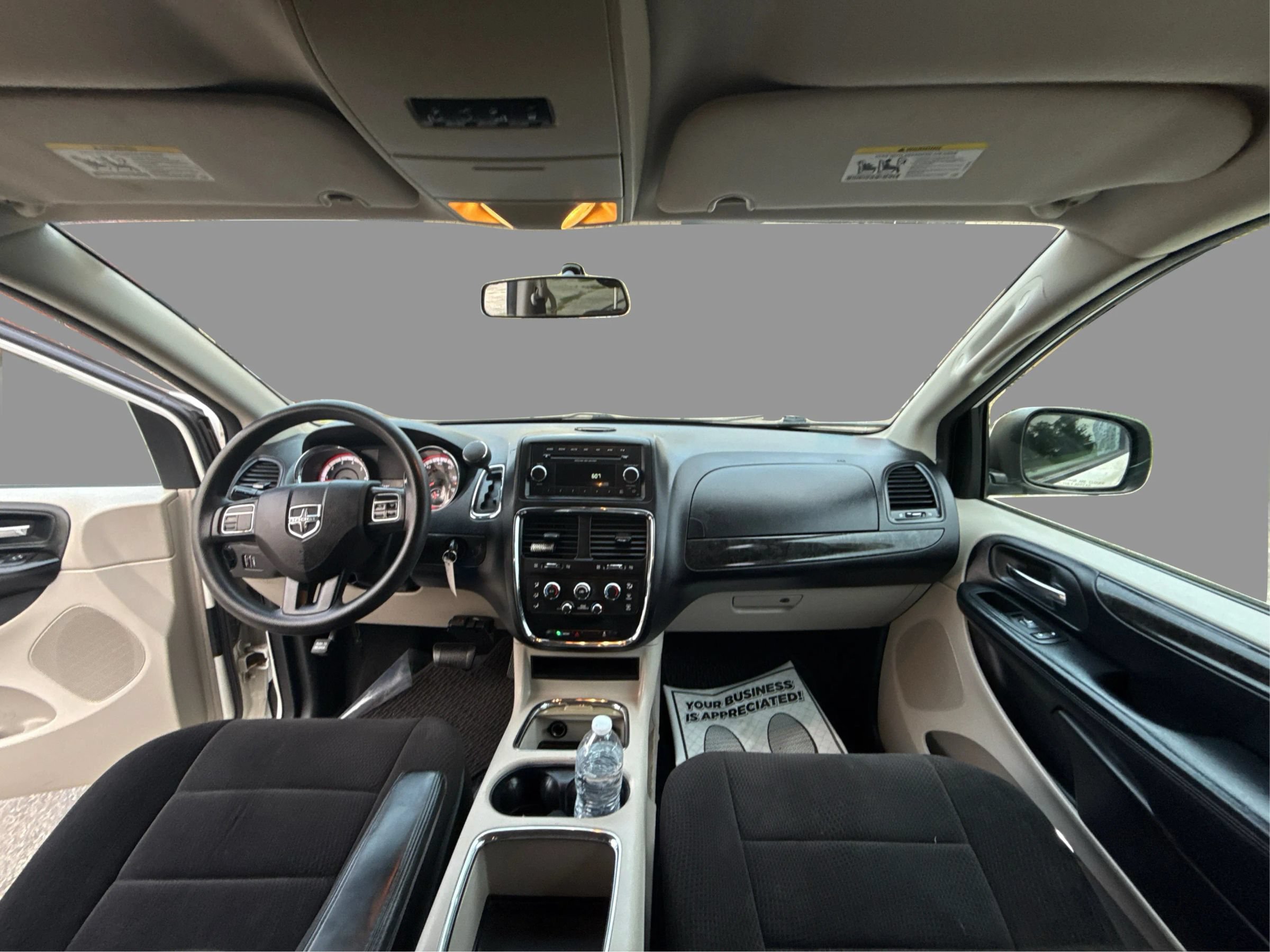 Used 2012 Dodge Grand Caravan SXT FWD image 24