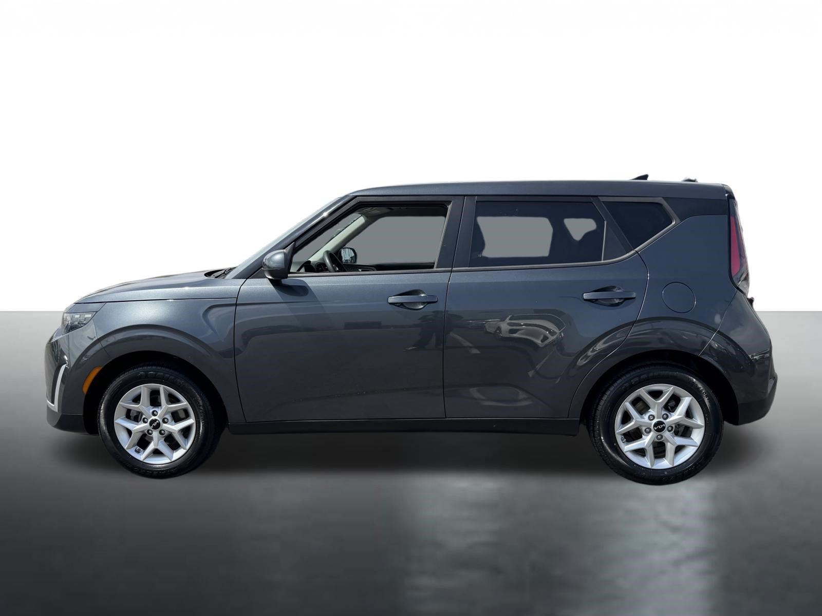 Certified 2024 Kia Soul LX w/ Option Group 015 FWD image 5