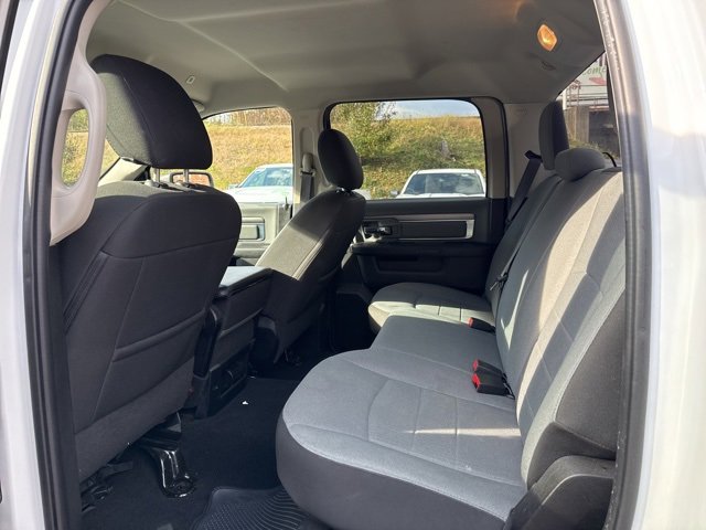 Used 2022 RAM 1500 Classic SLT image 18