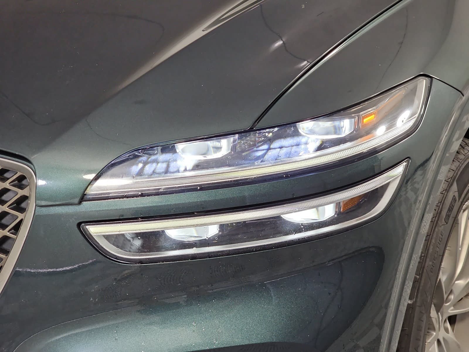 Used 2022 Genesis GV70 2.5T AWD/4WD image 30