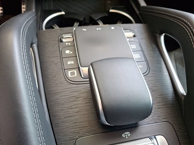 Used 2025 Mercedes-Benz GLE 53 AMG 4MATIC Coupe image 9