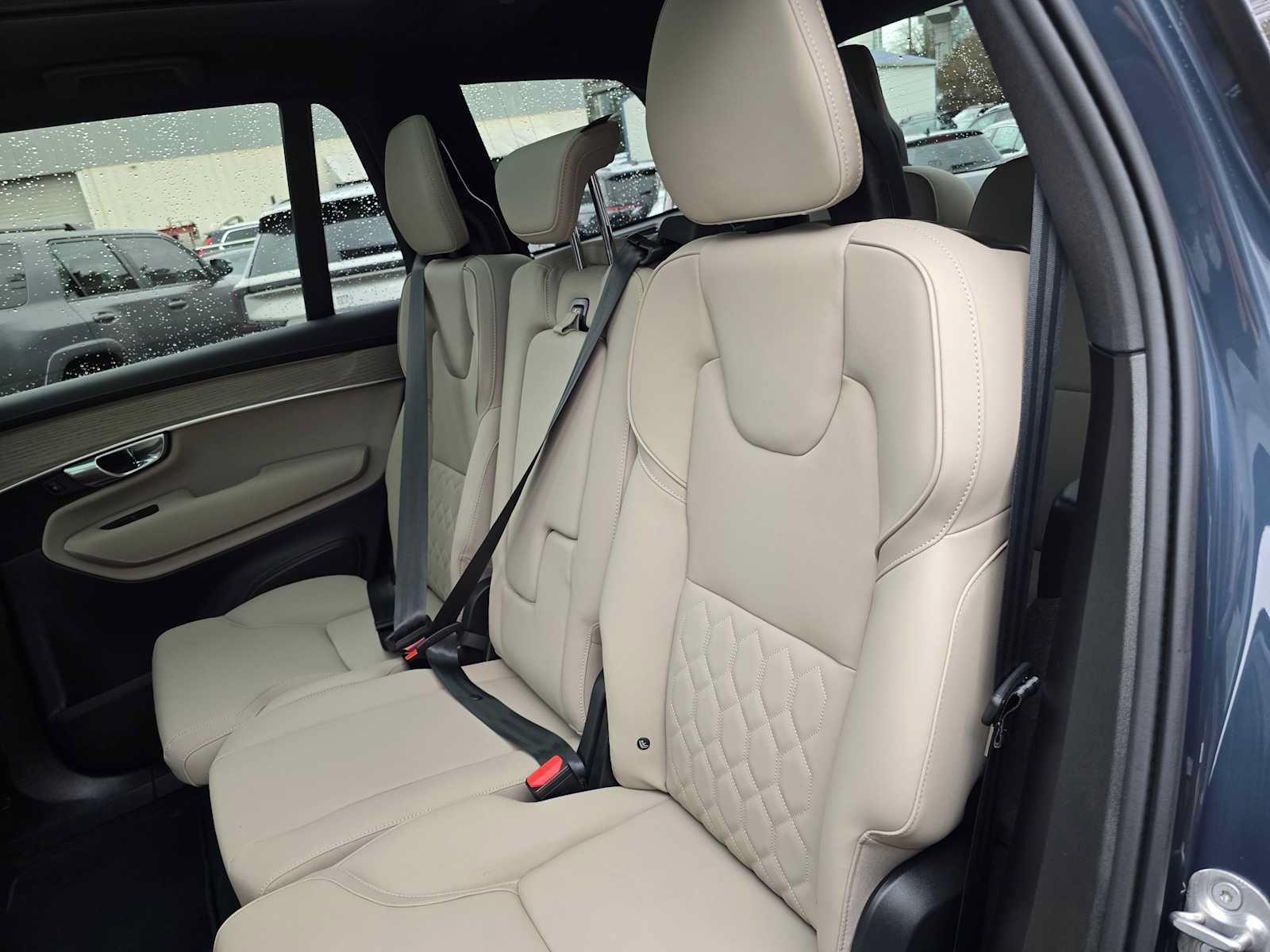 New 2026 Volvo XC90 B6 Core AWD/4WD image 17
