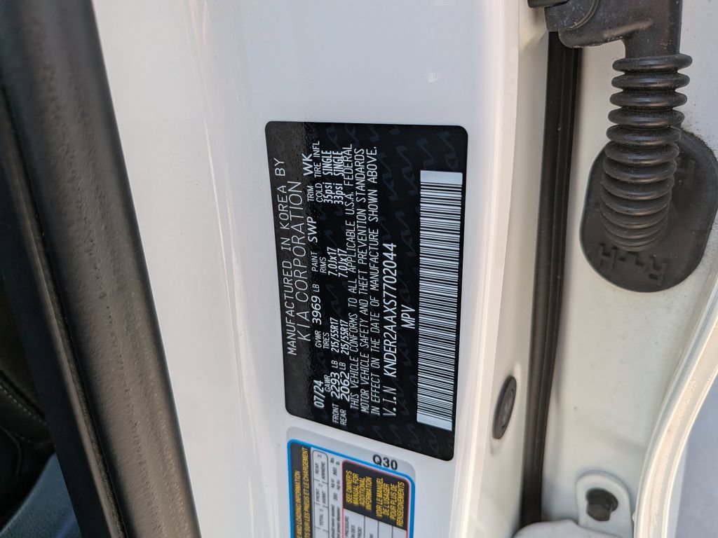 Certified 2025 Kia Seltos EX w/ EX Sunroof Package FWD image 38