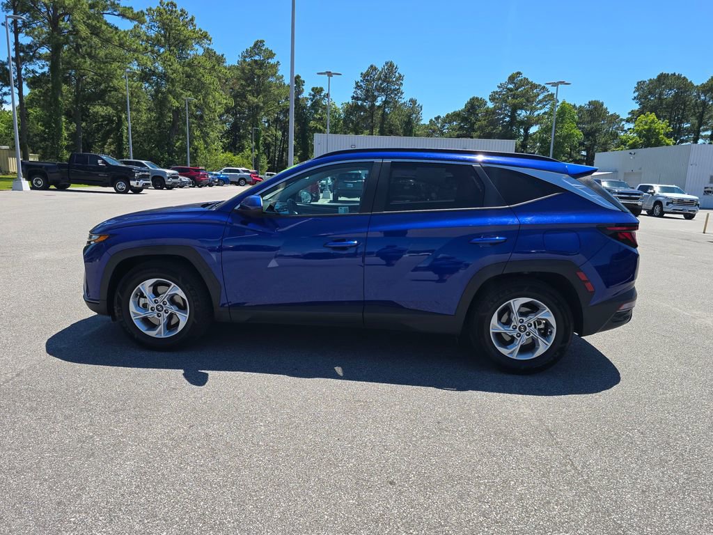 Used 2024 Hyundai Tucson SEL FWD image 2
