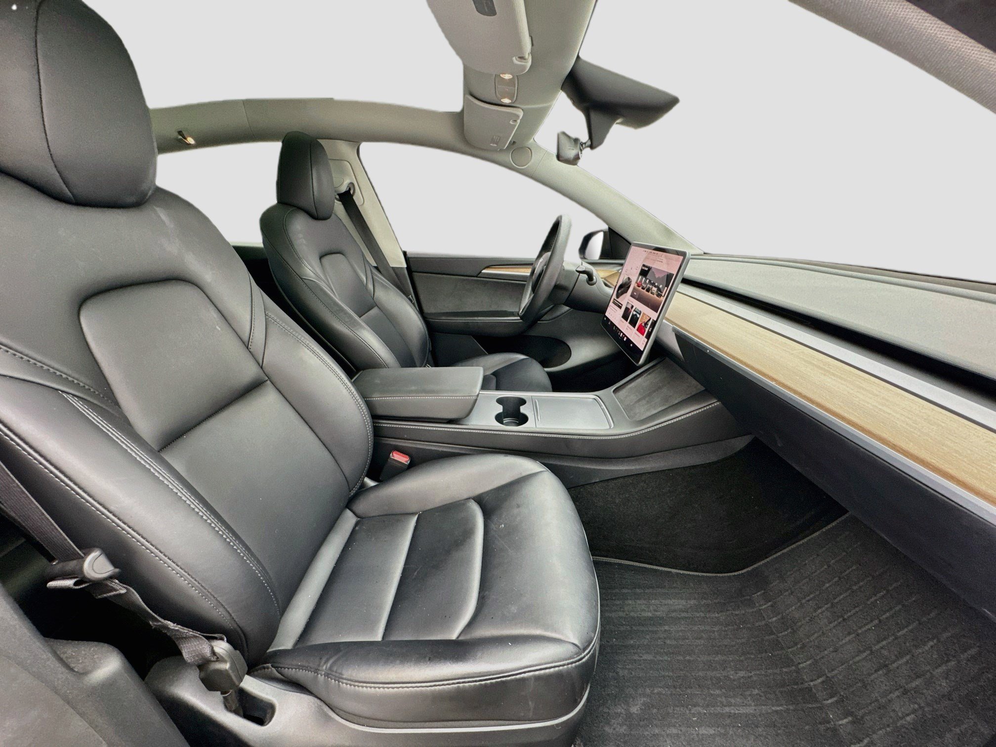 Used 2024 Tesla Model Y Long Range RWD image 20