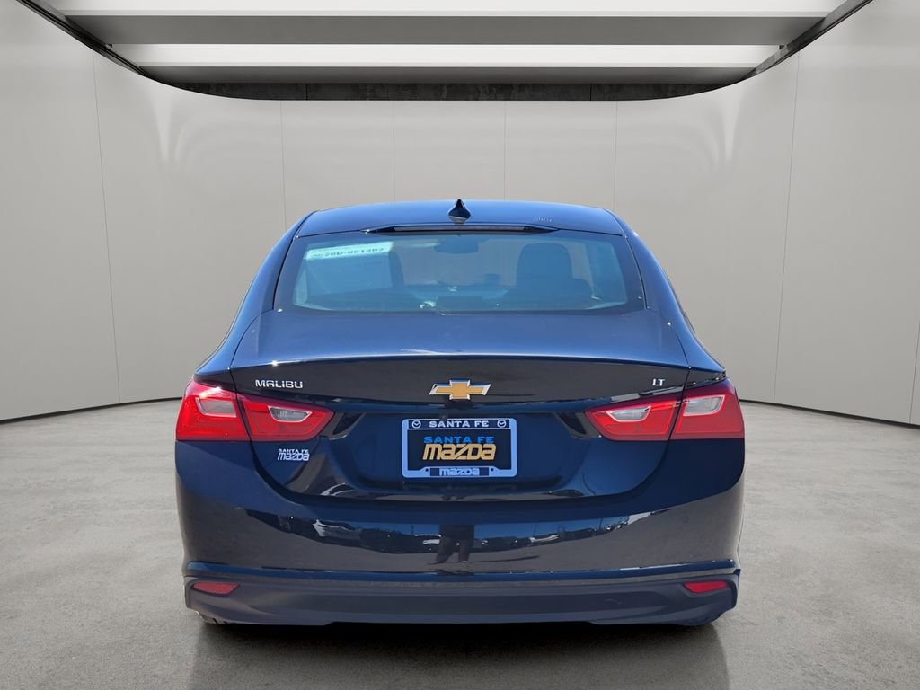 Used 2024 Chevrolet Malibu LT image 3