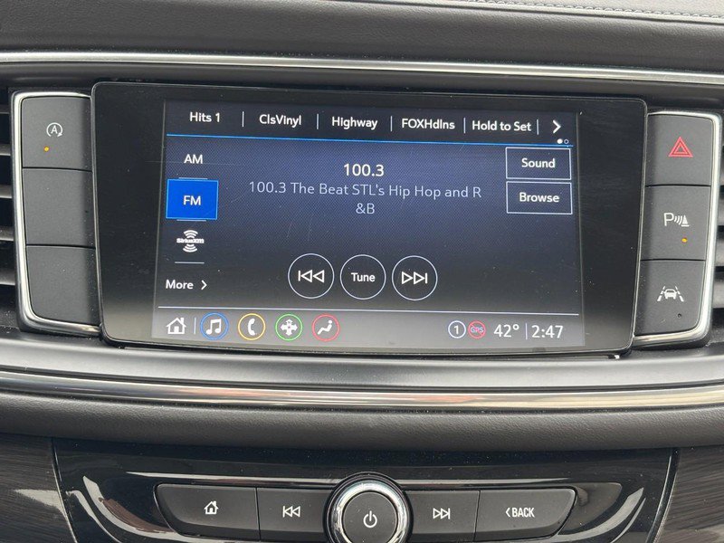 Used 2023 Buick Enclave Essence w/ Experience Buick Package image 21