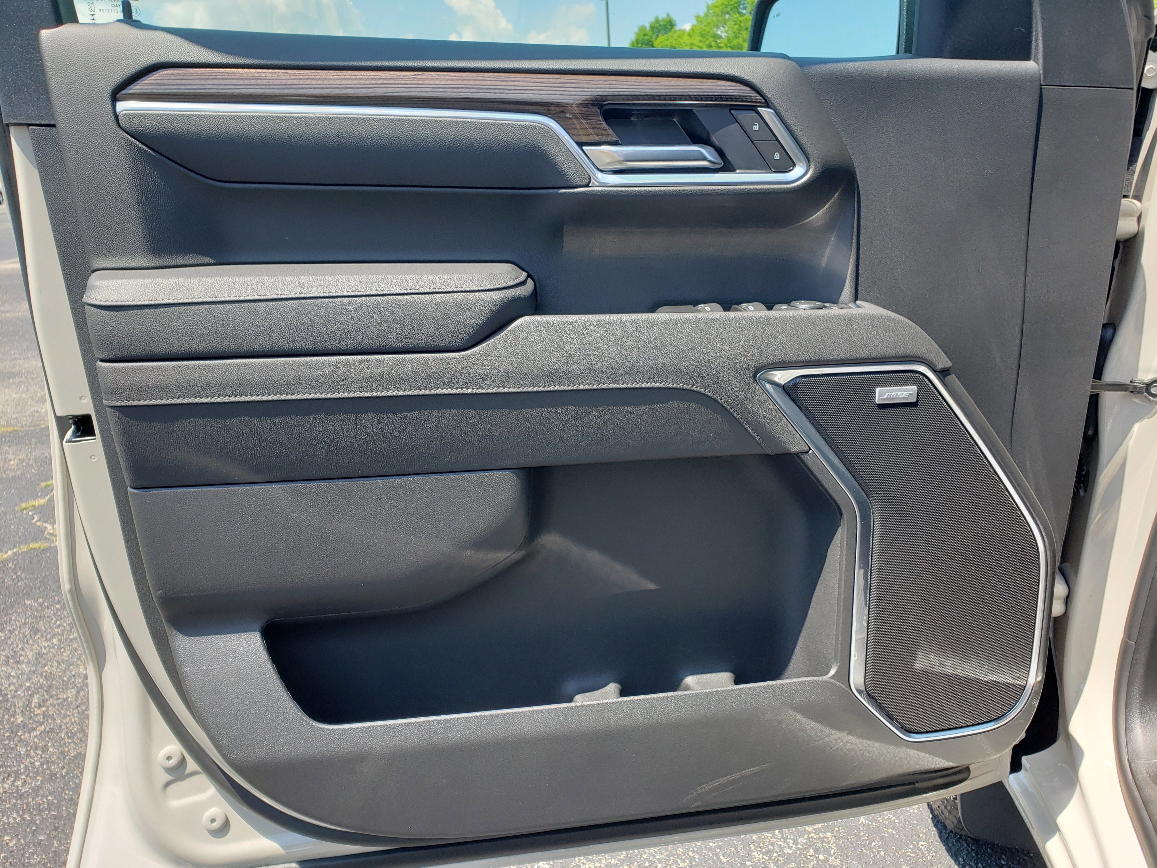 New 2026 Chevrolet Silverado 1500 RST w/ RST All Star Premium Package AWD/4WD image 10