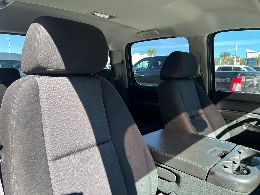 Used 2011 Chevrolet Silverado 2500 LT w/ Suspension Package, Off-Road image 12