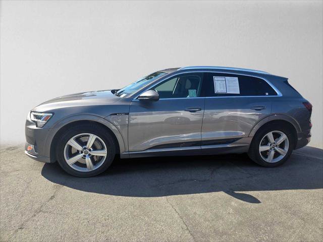 Used 2019 Audi e-tron Premium Plus AWD/4WD image 6