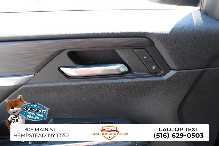 Used 2025 GMC Acadia Elevation FWD image 12