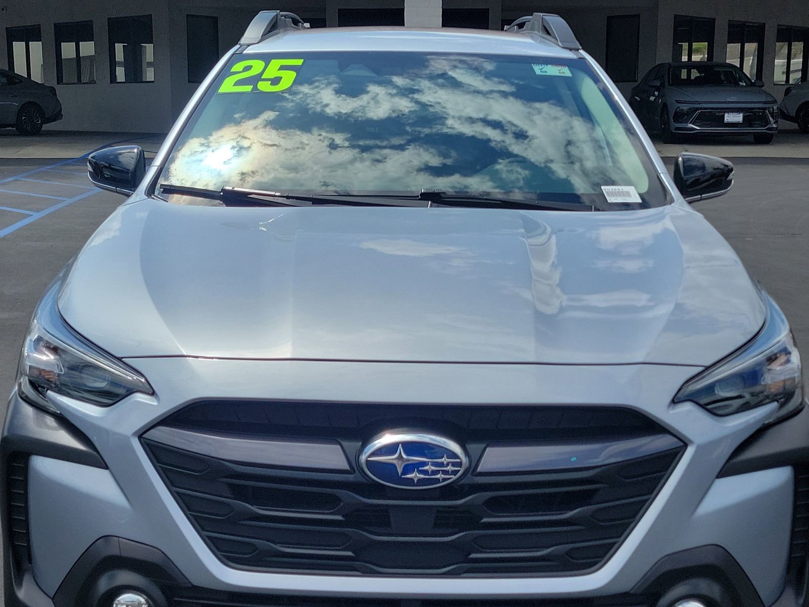 Used 2025 Subaru Outback Premium AWD/4WD image 29