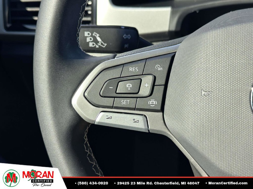 Used 2023 Volkswagen Atlas Cross Sport SE AWD/4WD image 22