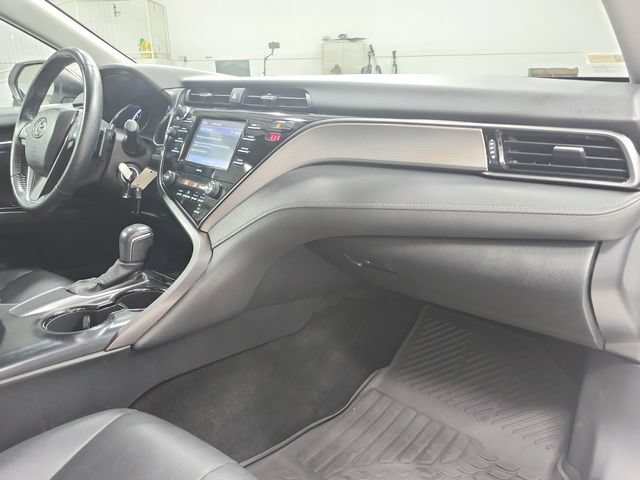 Used 2020 Toyota Camry SE FWD image 36