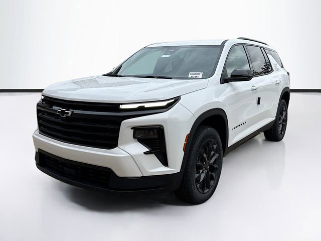 New 2026 Chevrolet Traverse LT image 1