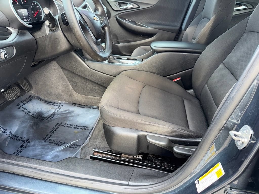 Used 2019 Chevrolet Malibu LS FWD image 16