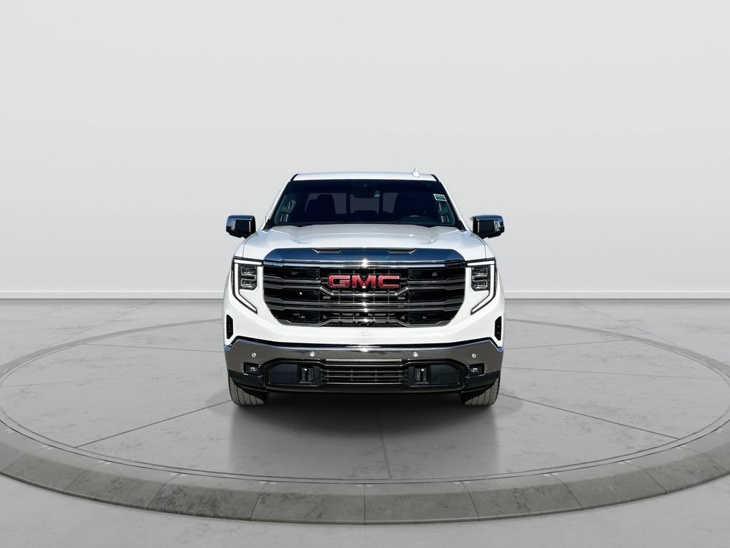 Used 2026 GMC Sierra 1500 SLT w/ SLT Premium Plus Package AWD/4WD image 3