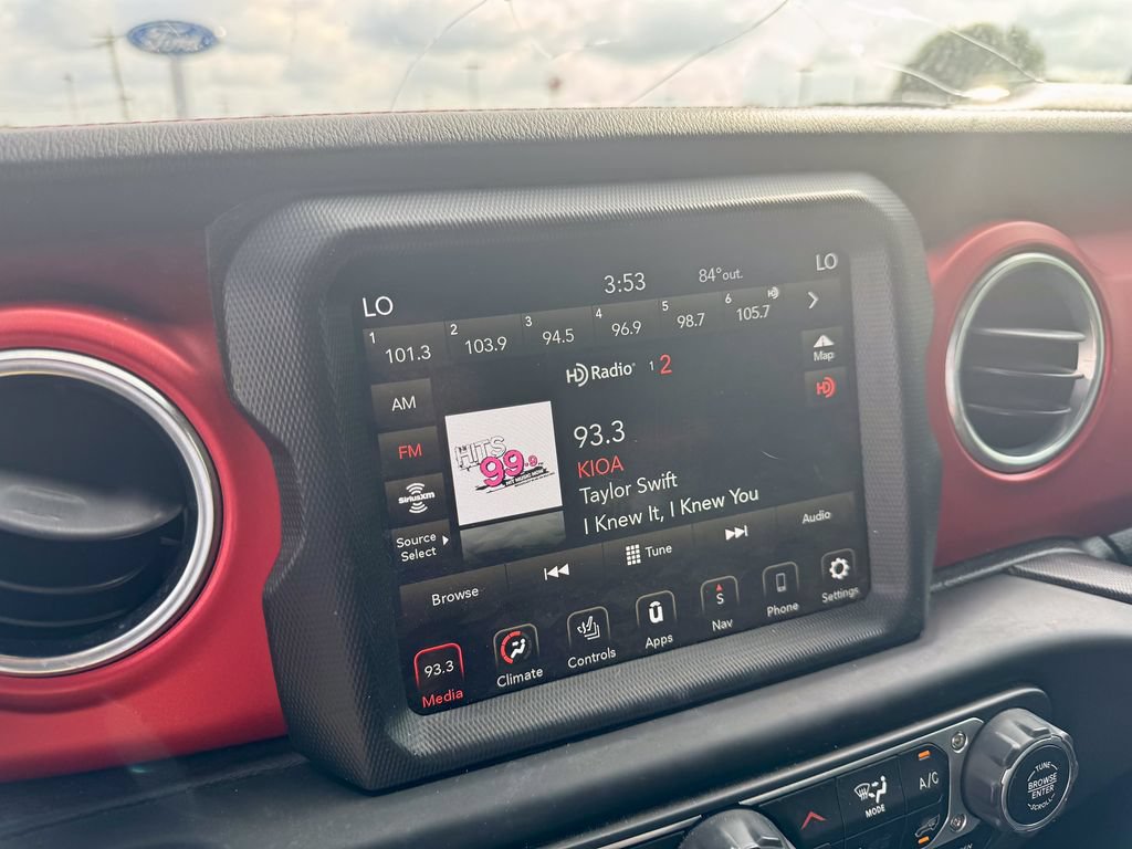Used 2019 Jeep Wrangler Unlimited Rubicon w/ Uconnect 4C Nav & Sound Group AWD/4WD image 16