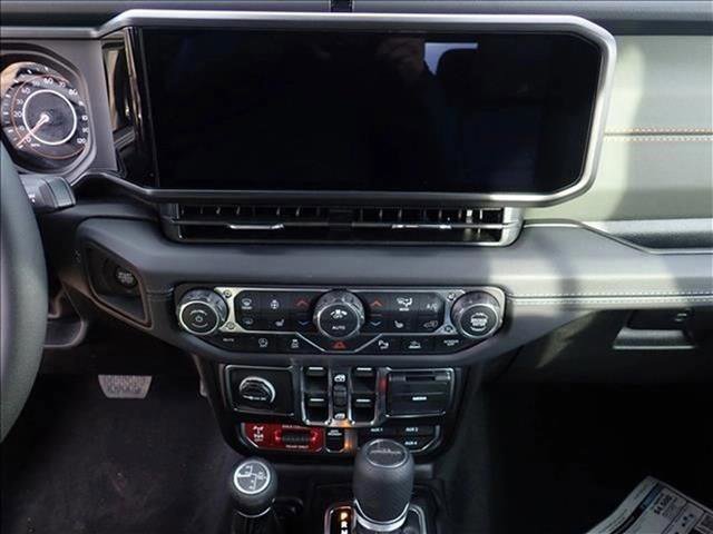 New 2026 Jeep Gladiator Mojave AWD/4WD image 15