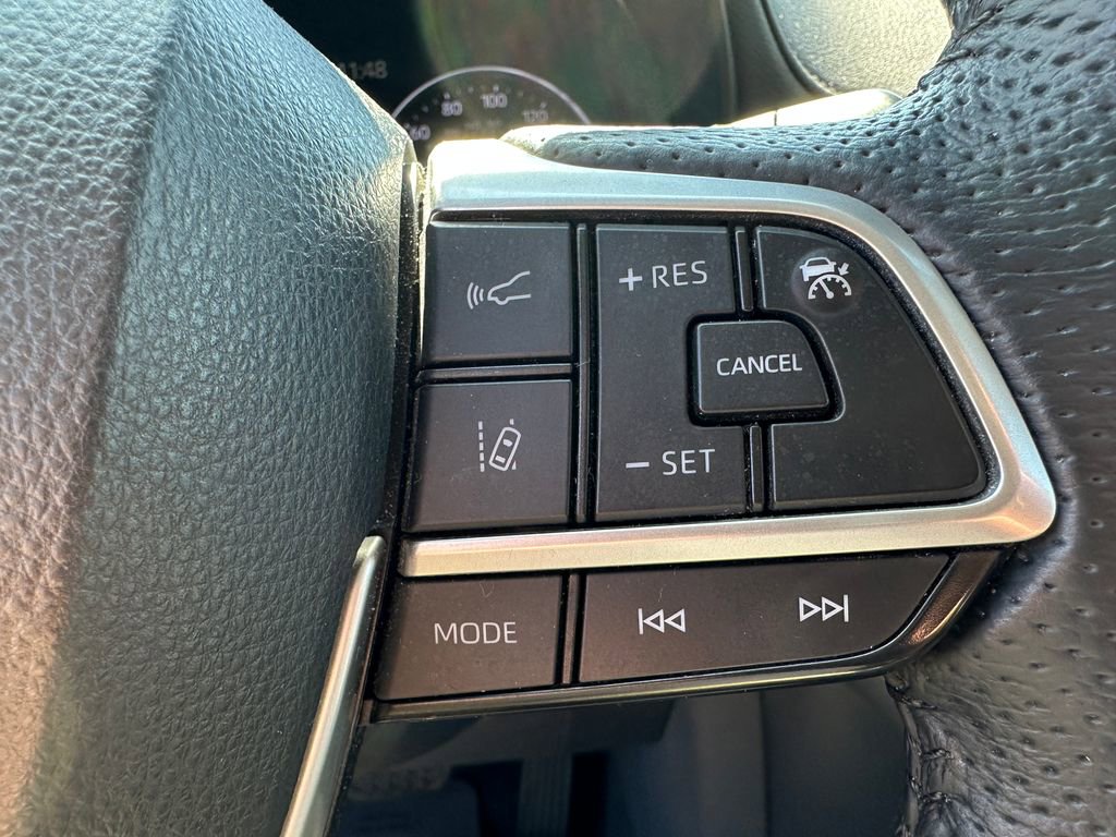 Used 2021 Toyota Sienna Limited AWD/4WD image 21