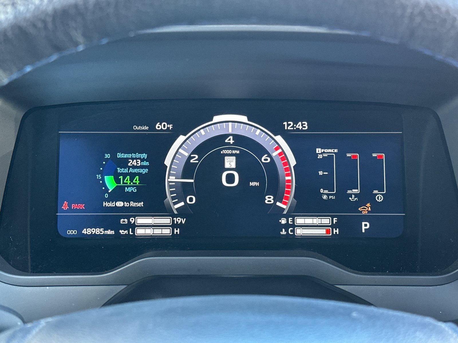 Used 2024 Toyota Tundra Platinum image 28