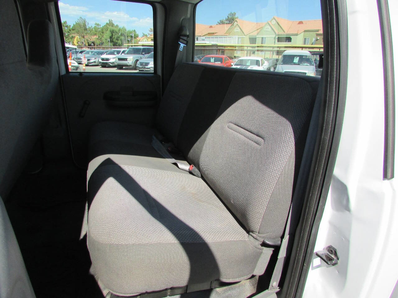 Used 2006 Ford F250 Lariat image 22