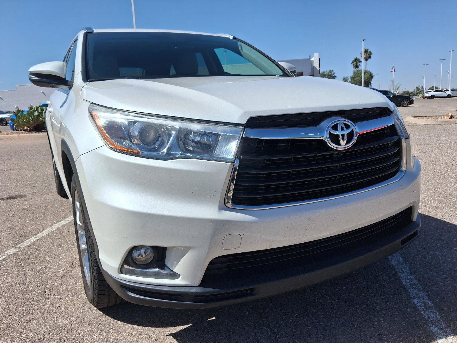 Used 2014 Toyota Highlander Limited FWD image 13