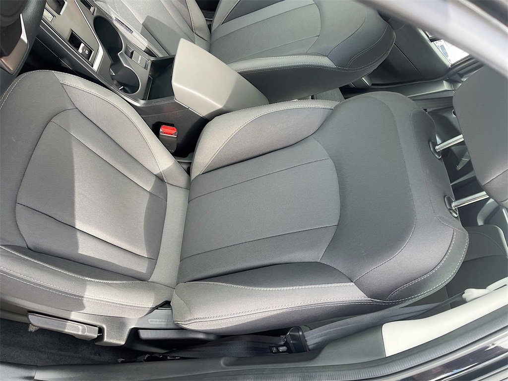 Used 2025 Subaru Impreza 2.0i image 18