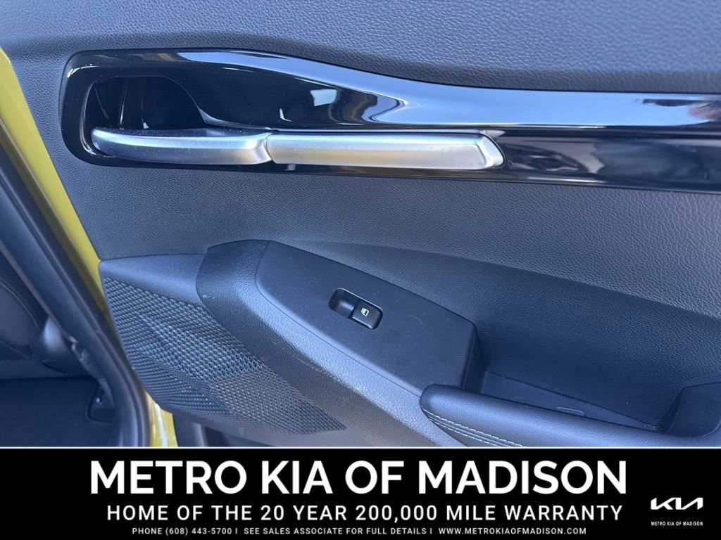 Used 2024 Kia Seltos SX image 33