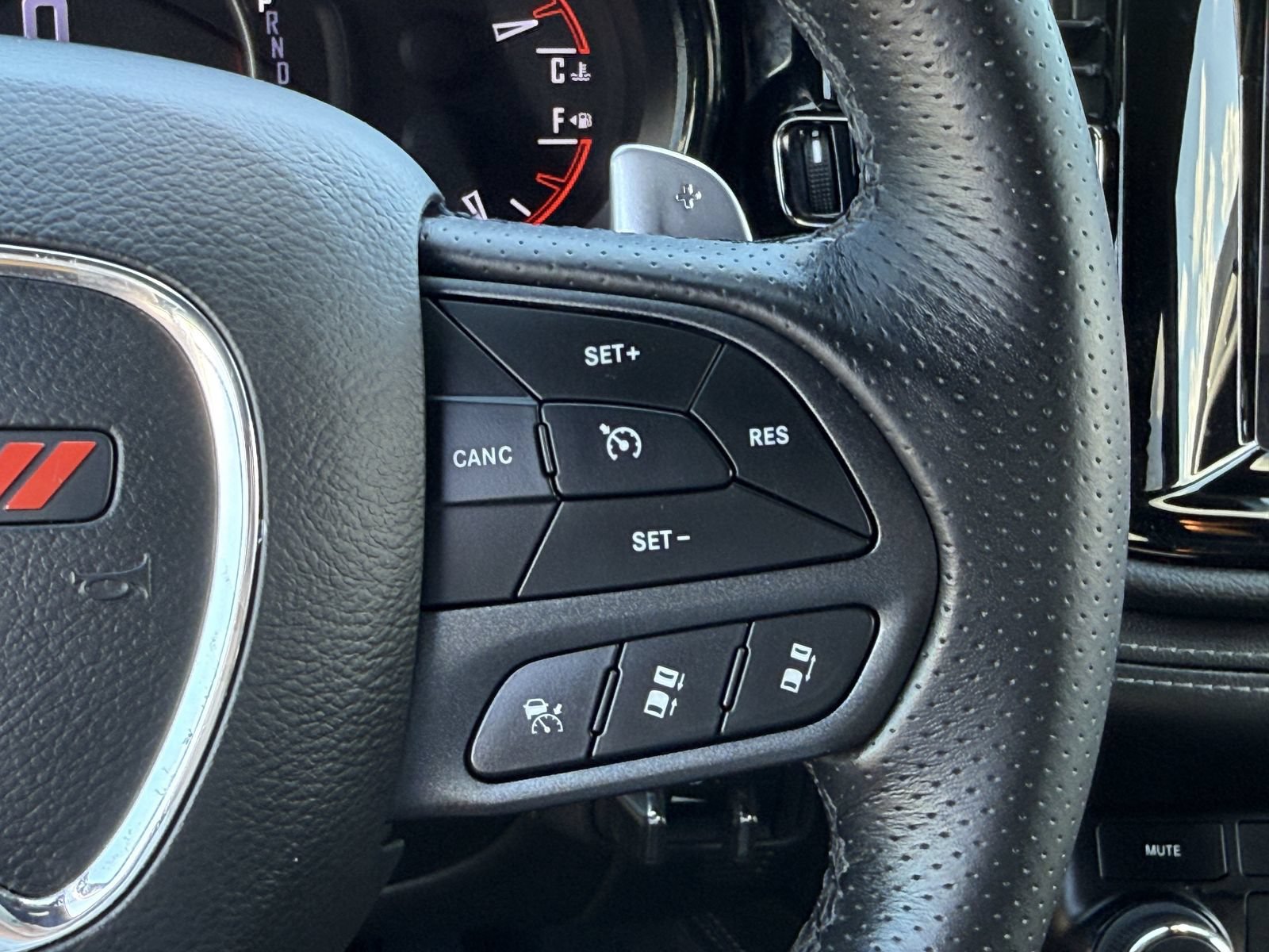 Used 2022 Dodge Durango GT AWD/4WD image 33