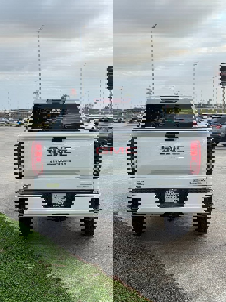 New 2026 GMC Sierra 1500 Elevation w/ Preferred Package image 7