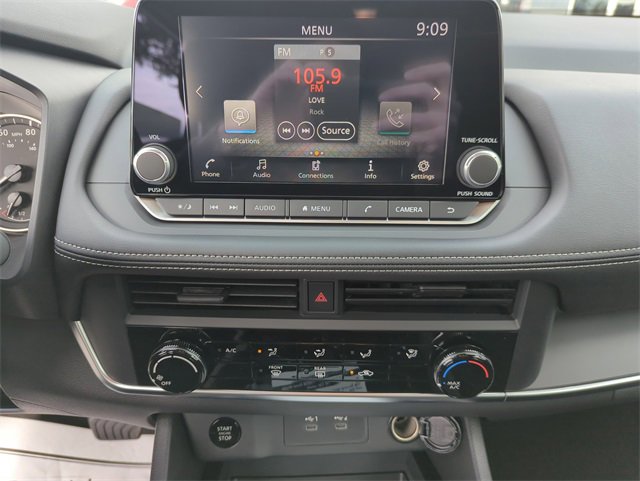 New 2026 Nissan Rogue S image 27