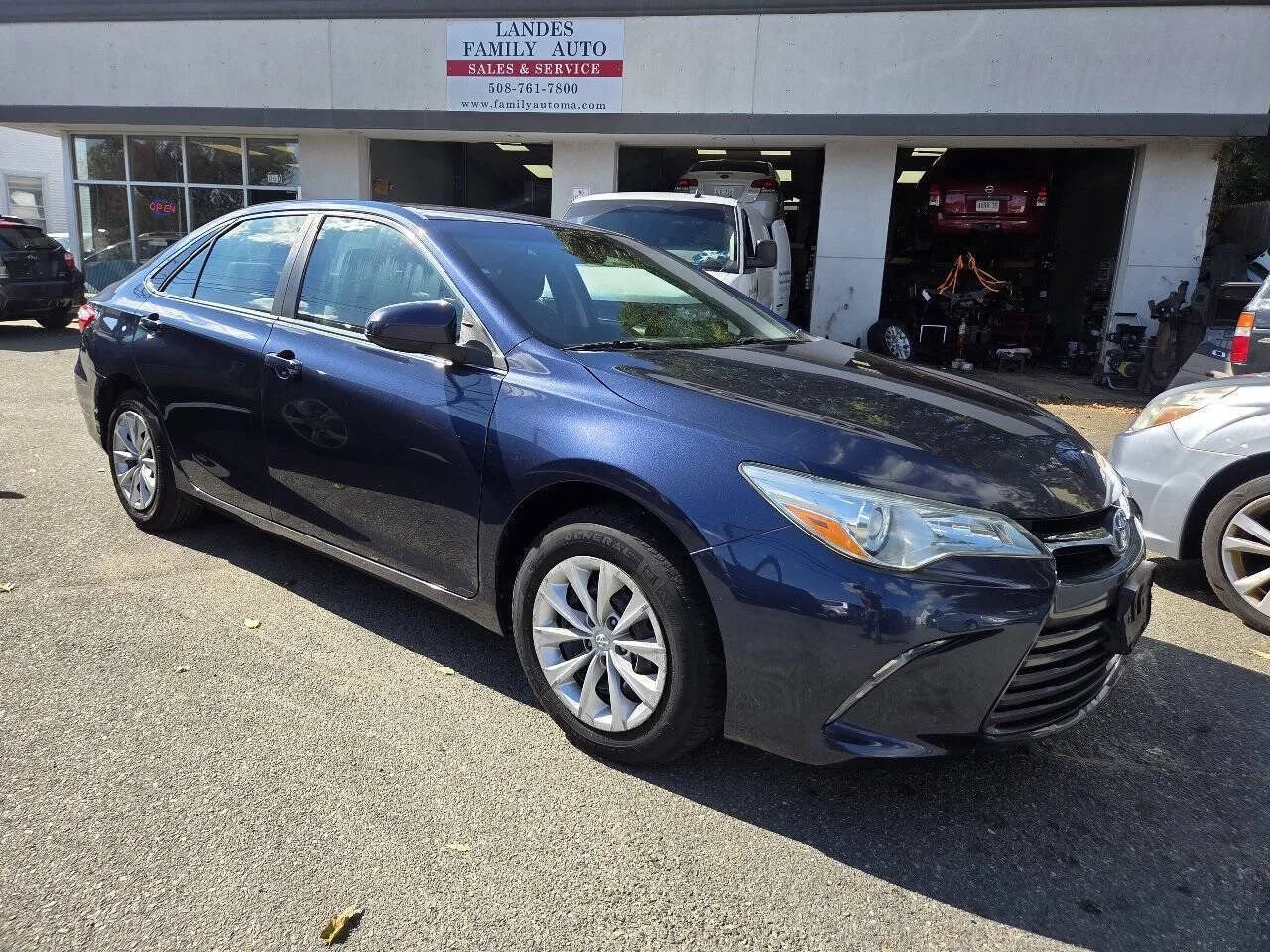 Used 2015 Toyota Camry LE