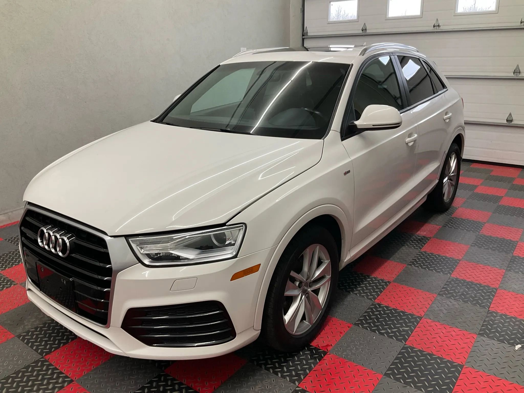 Used 2018 Audi Q3 2.0T Premium image 1