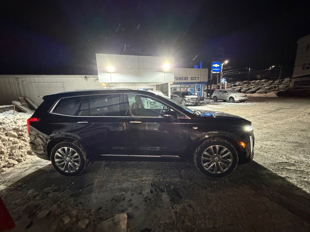 Used 2020 Cadillac XT6 Premium Luxury image 6