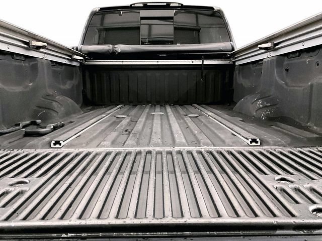 Used 2017 Nissan Titan PRO-4X AWD/4WD image 33