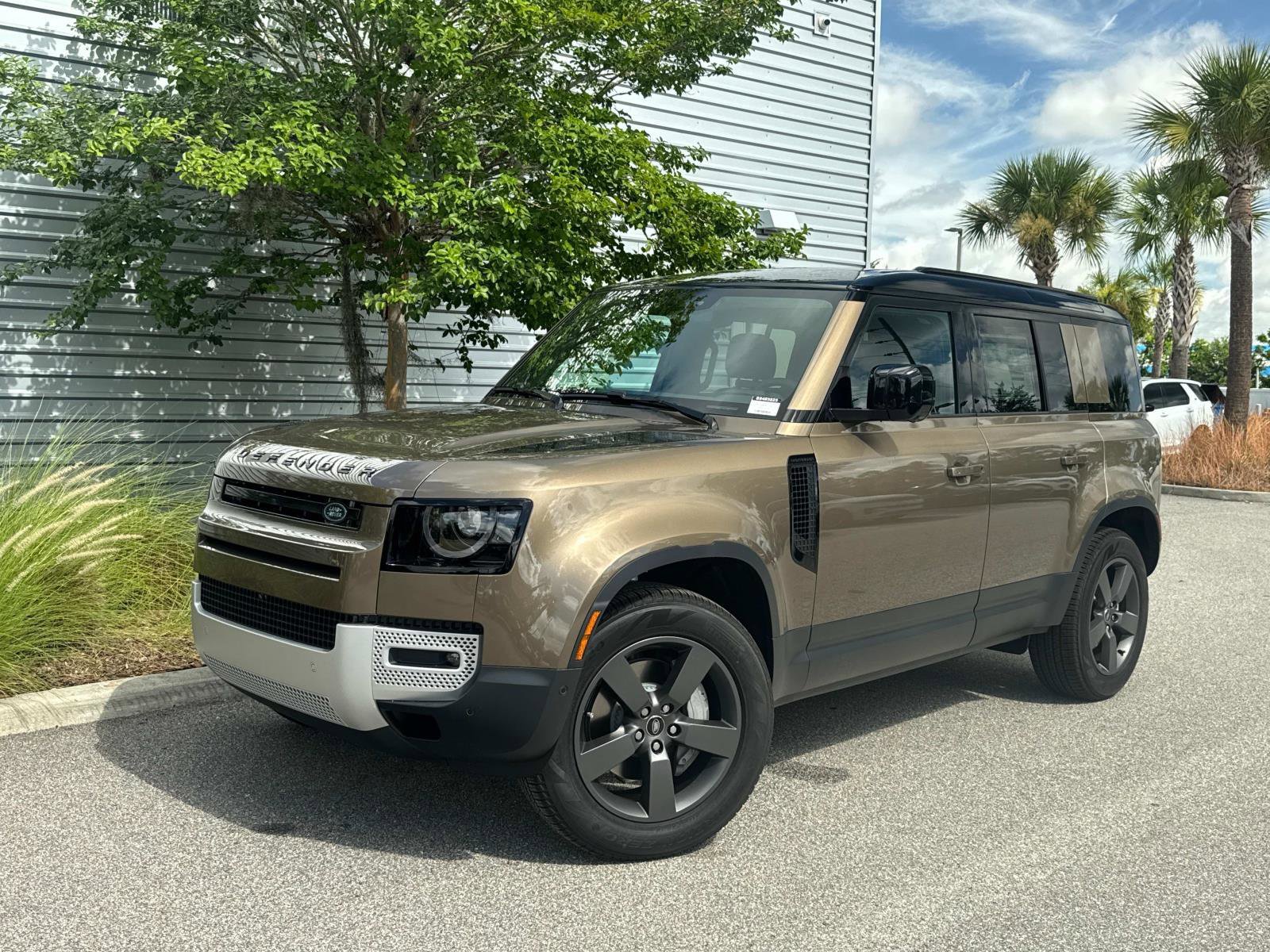 New 2025 Land Rover Defender 110 S