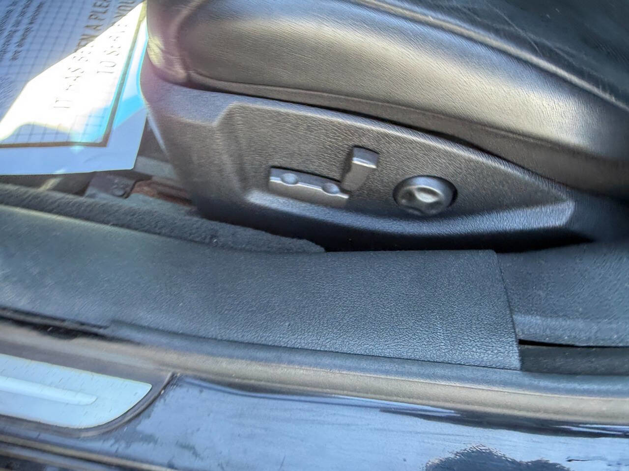 Used 2008 Cadillac STS w/ Preferred Equipment Group image 18