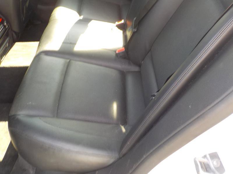 Used 2014 BMW 750i w/ Executive Package RWD image 18