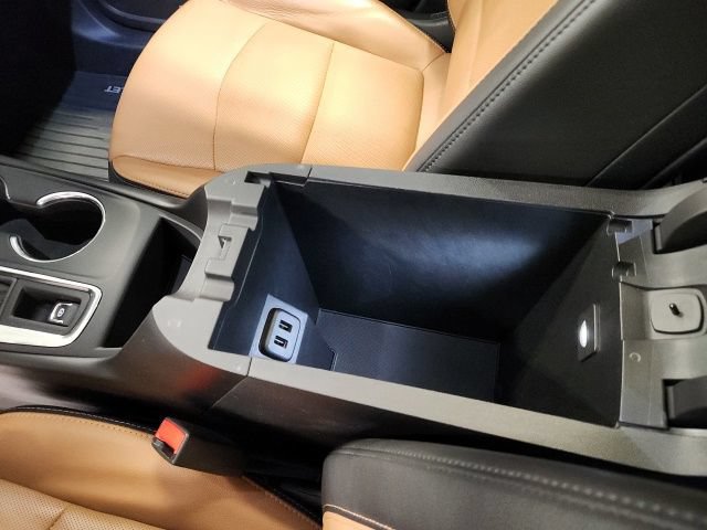 Used 2018 Chevrolet Equinox Premier AWD/4WD image 18