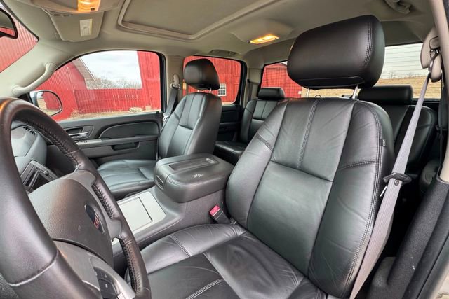 Used 2011 GMC Sierra 1500 SLT w/ All-Terrain Package image 16