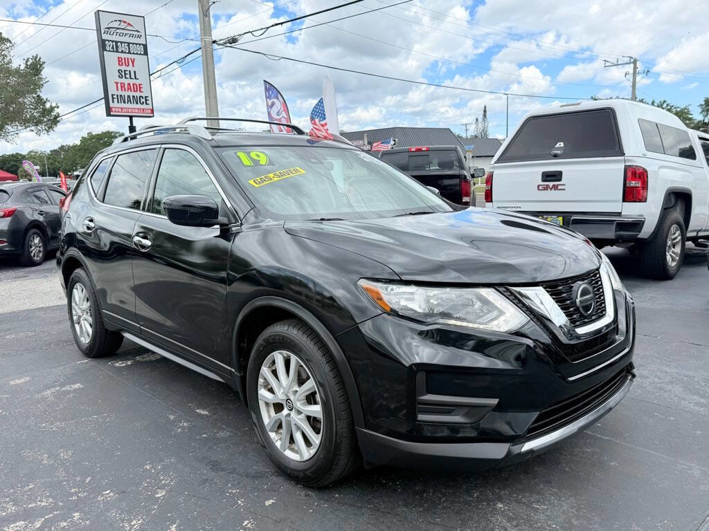 Used 2019 Nissan Rogue S w/ Special Edition Package FWD image 1