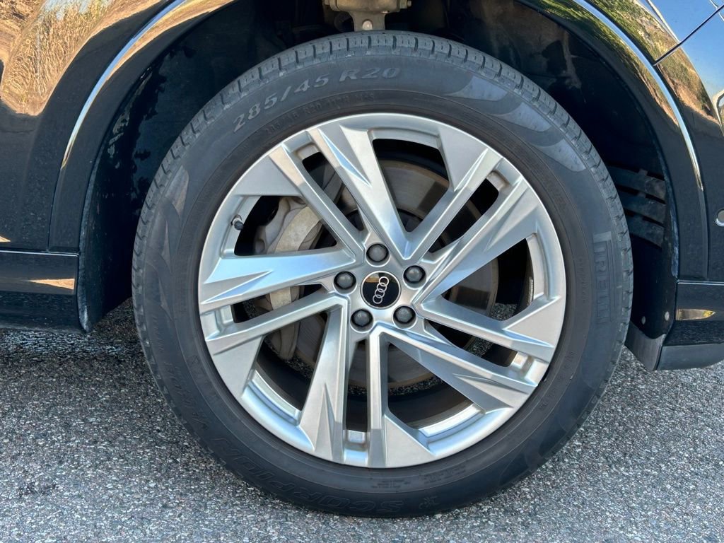 Used 2023 Audi Q7 3.0T Premium Plus w/ Premium Plus Package image 46
