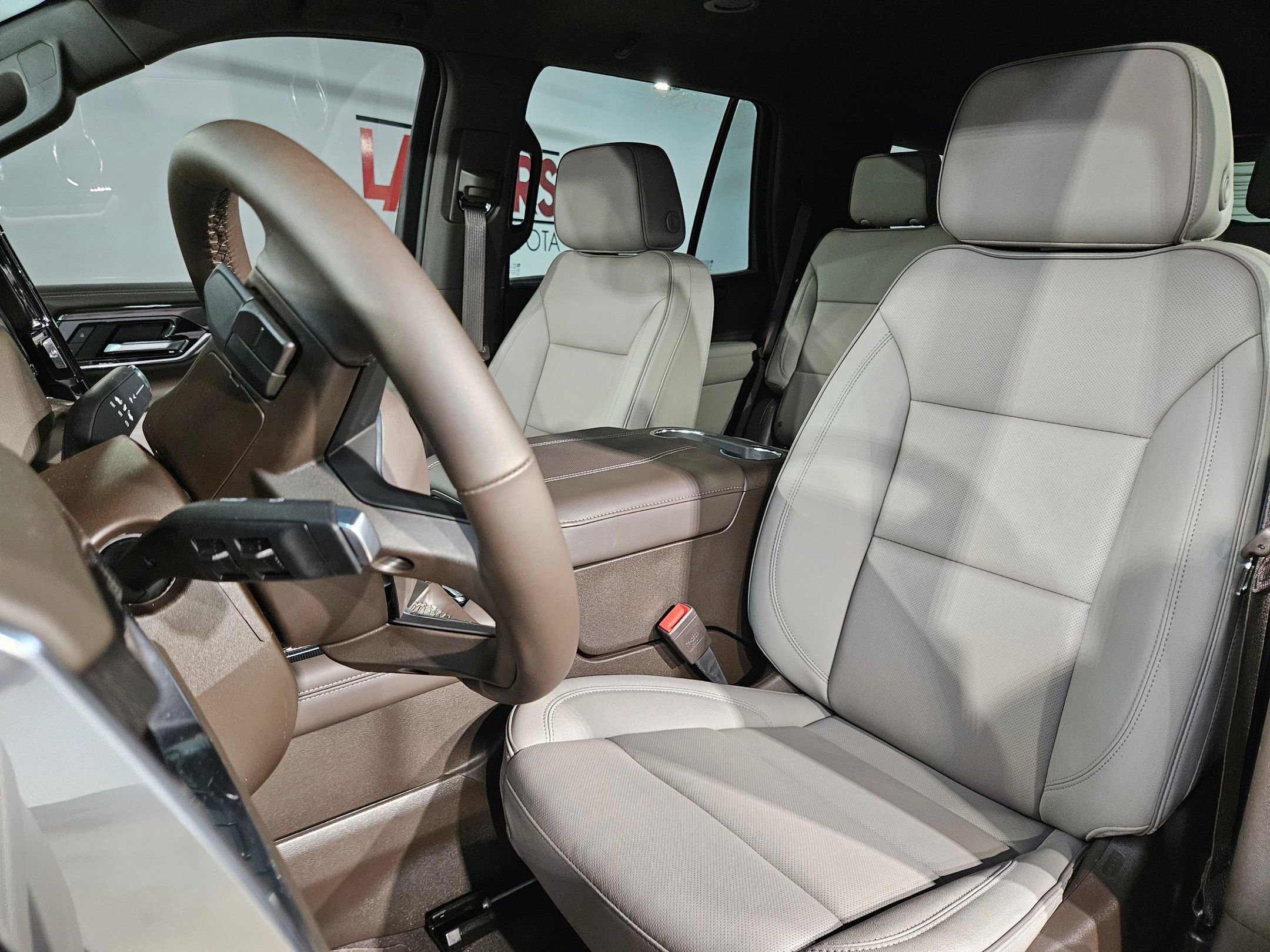 Used 2026 GMC Yukon Elevation image 25