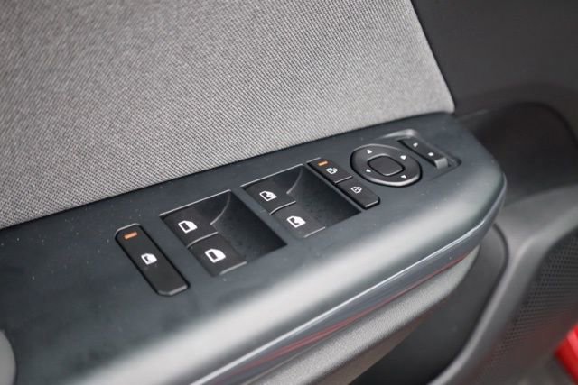 Certified 2025 Kia K4 EX image 22