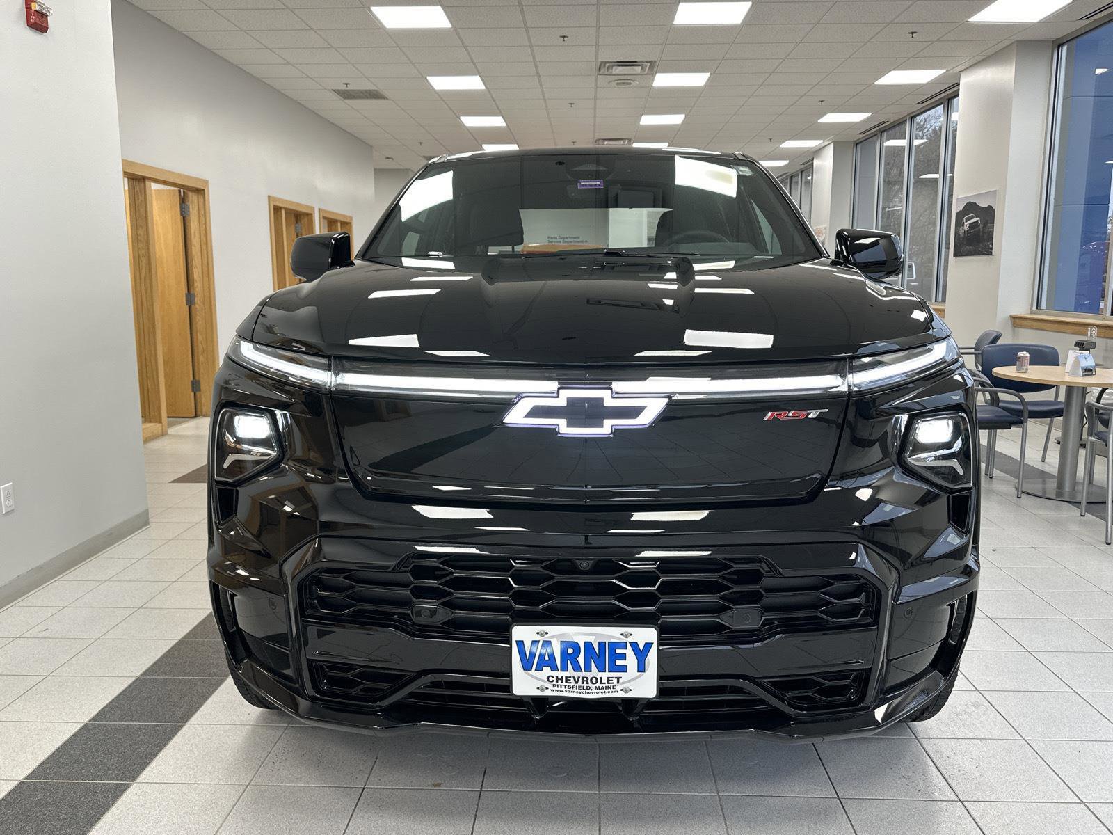 New 2024 Chevrolet Silverado EV RST image 2