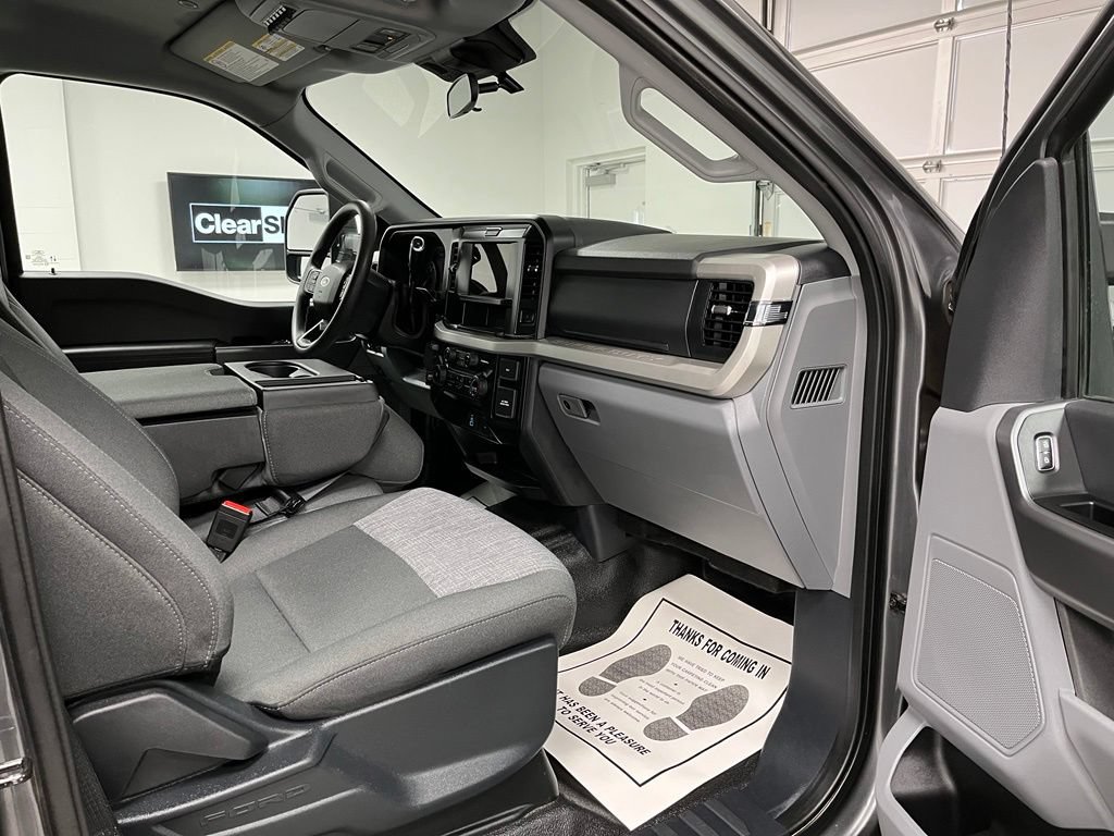 Used 2025 Ford F250 XLT w/ FX4 Off-Road Package AWD/4WD image 56