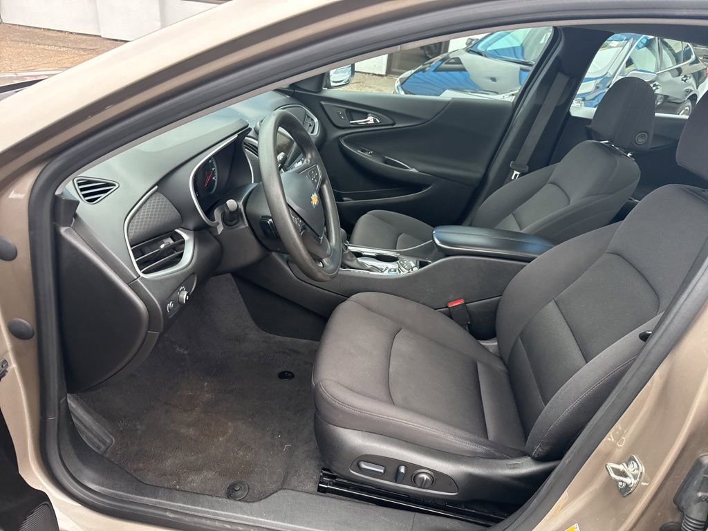 Certified 2024 Chevrolet Malibu LT image 13