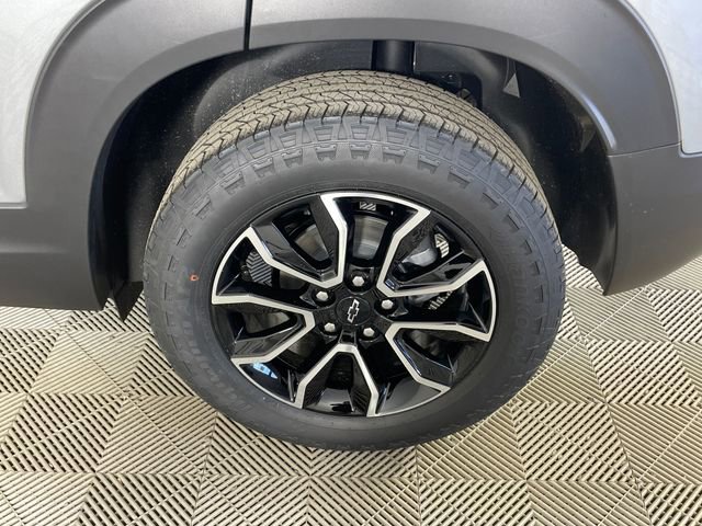 New 2026 Chevrolet TrailBlazer ACTIV w/ Convenience Package AWD/4WD image 17